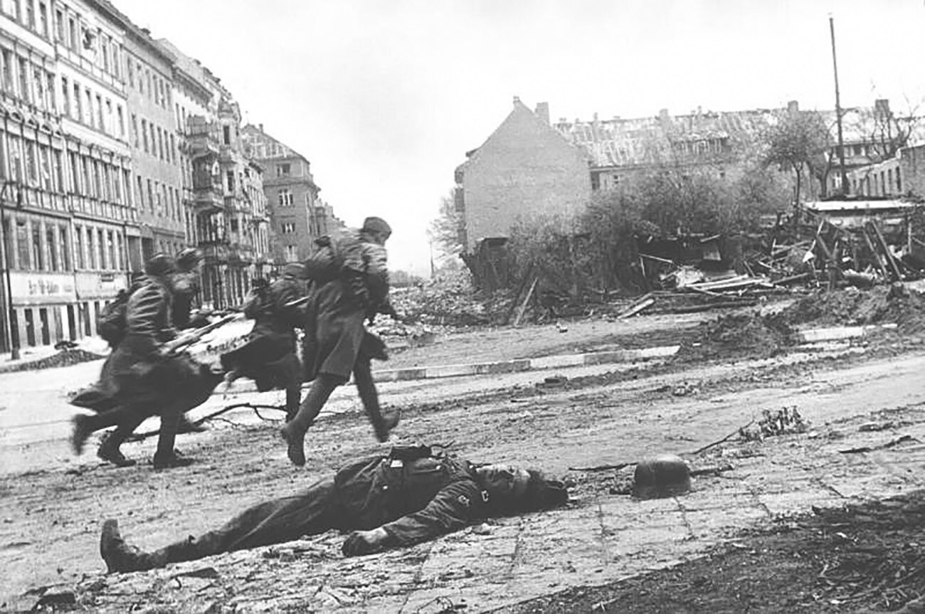 ベルリンの街中での戦闘