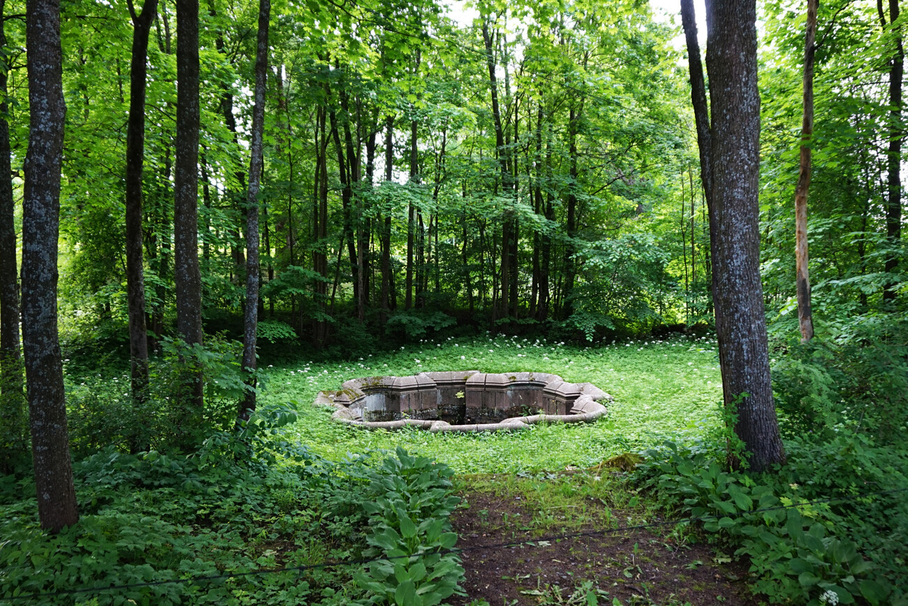 La fontana ottagonale