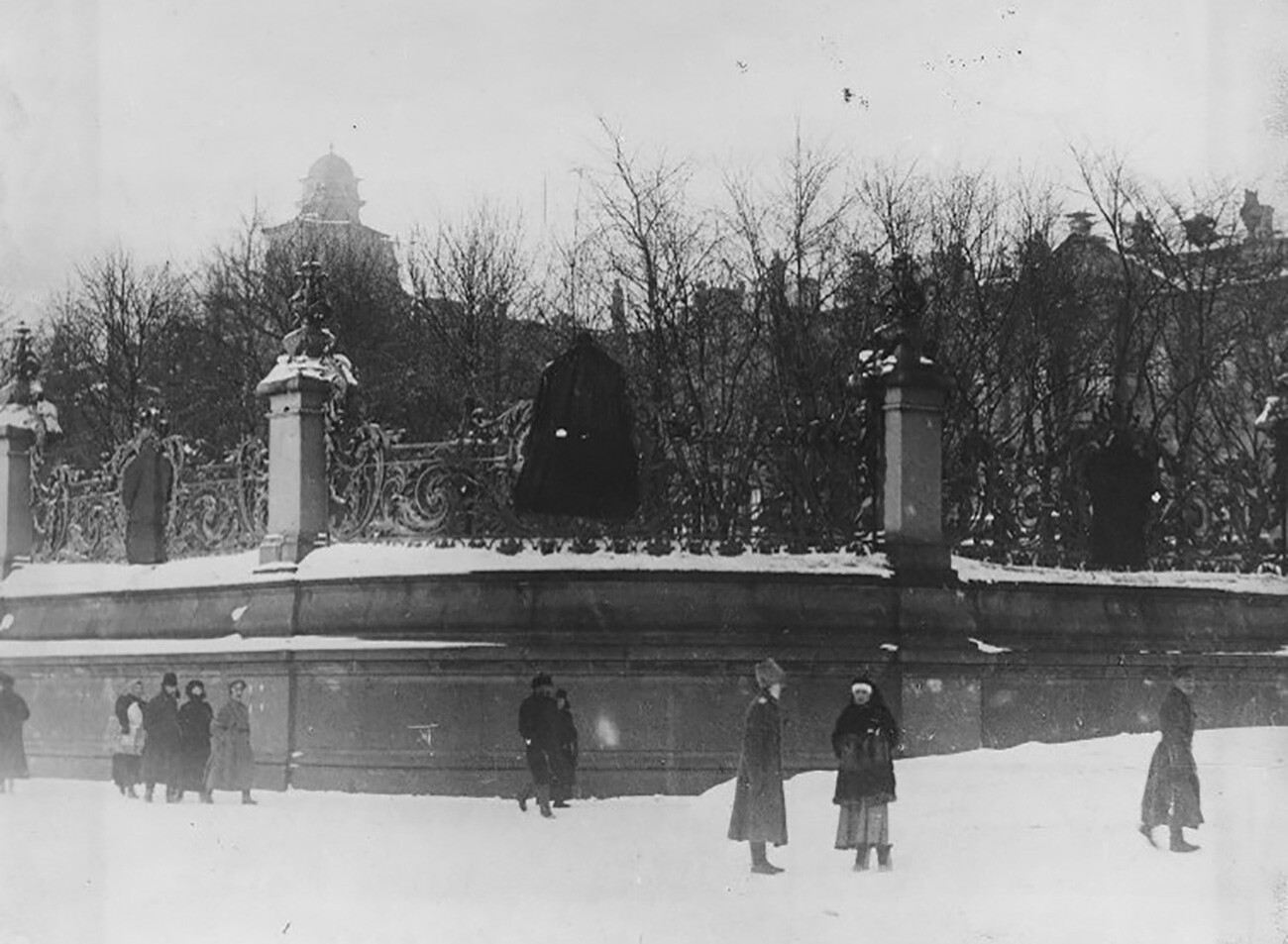 São Petersburgo durante as revoluções de 1917 (FOTOS)