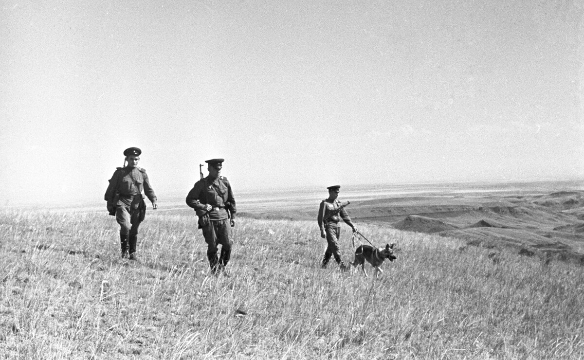 Soviet border guards, 1966.