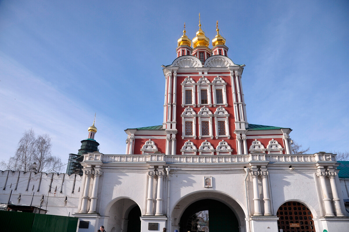 The Church of the Transfiguration of the Savior over the gate