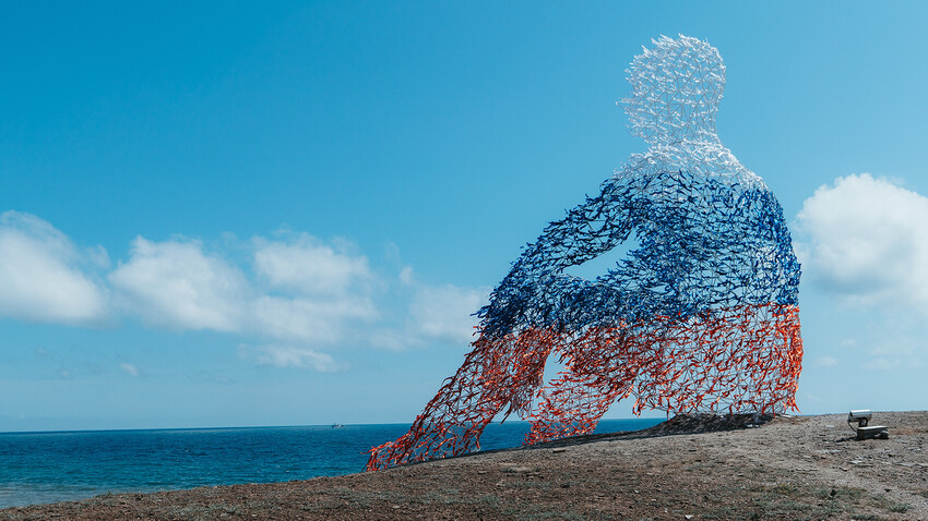 10 most interesting installations from Crimea's 'Tavrida' art park (PHOTOS) - Vimarsana News