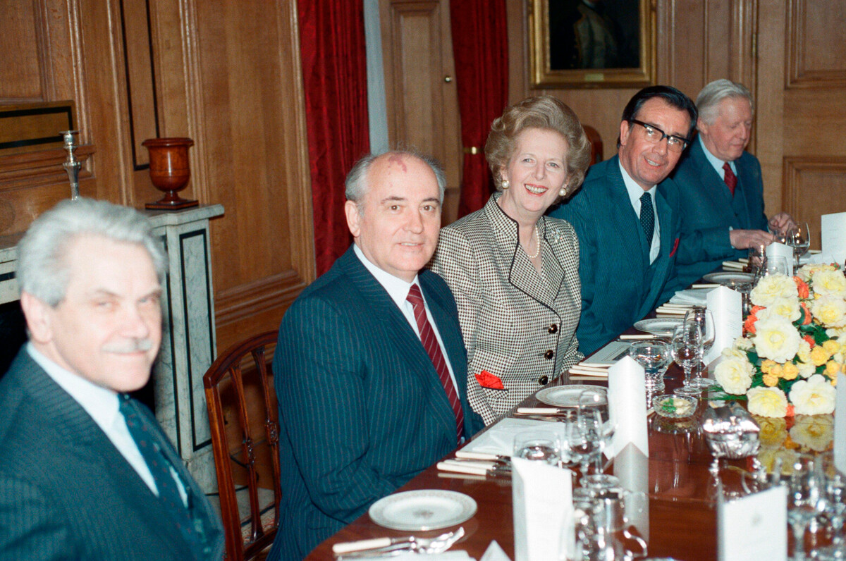 Romance Gorbatchev-Thatcher: ce poisson d’avril pris par certains pour argent comptant