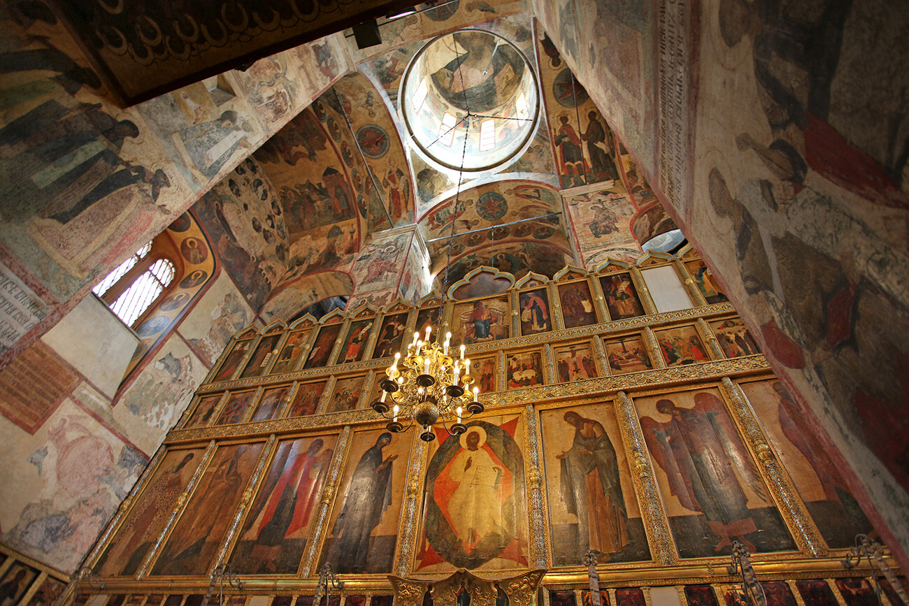Uspenskij Sobor oder Mariä-Himmelfahrts-Kathedrale des Moskauer Kremls, wo die russischen Zaren gekrönt wurden.