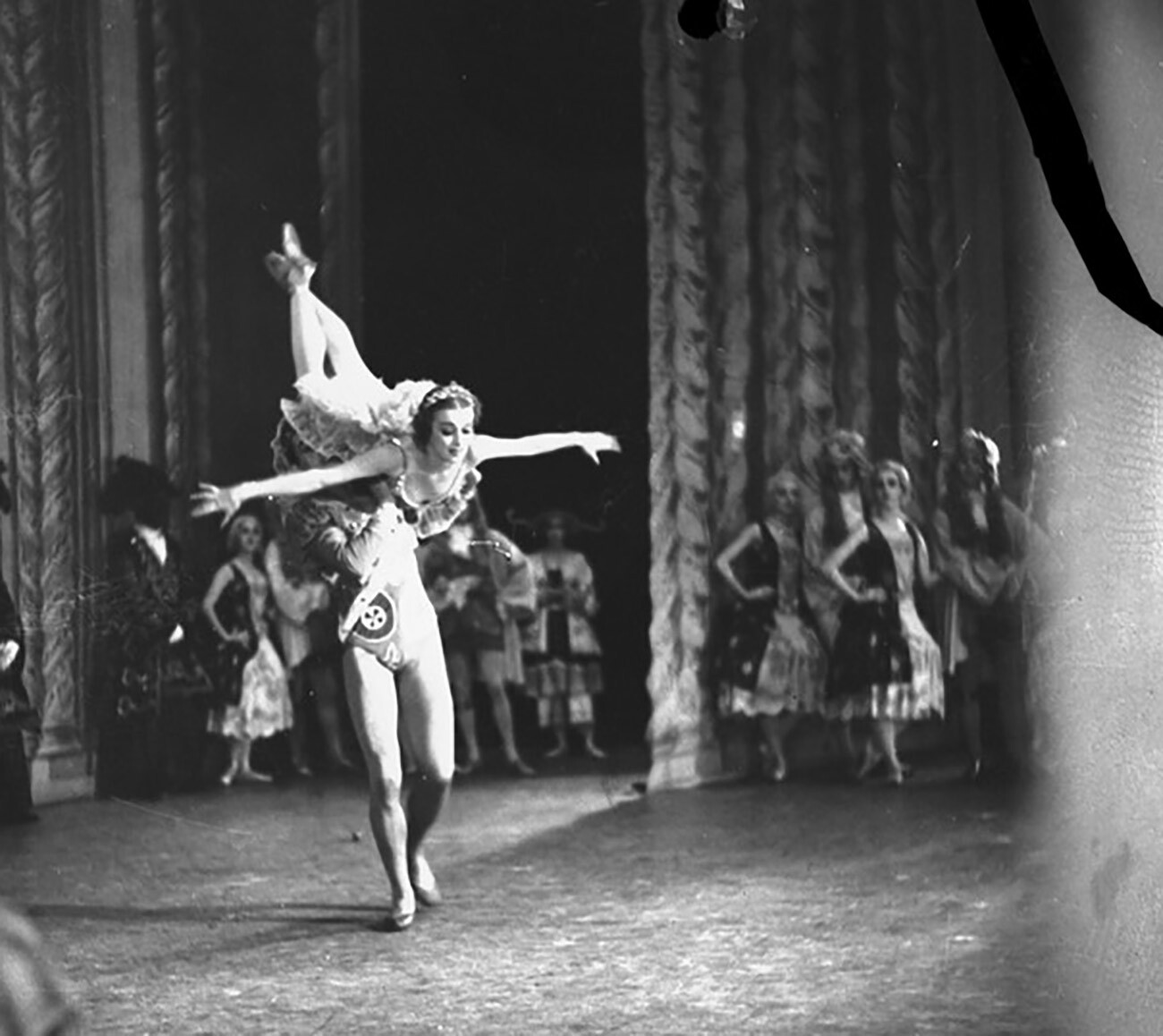 Tournée australienne des Ballets Russes, 1936-1940