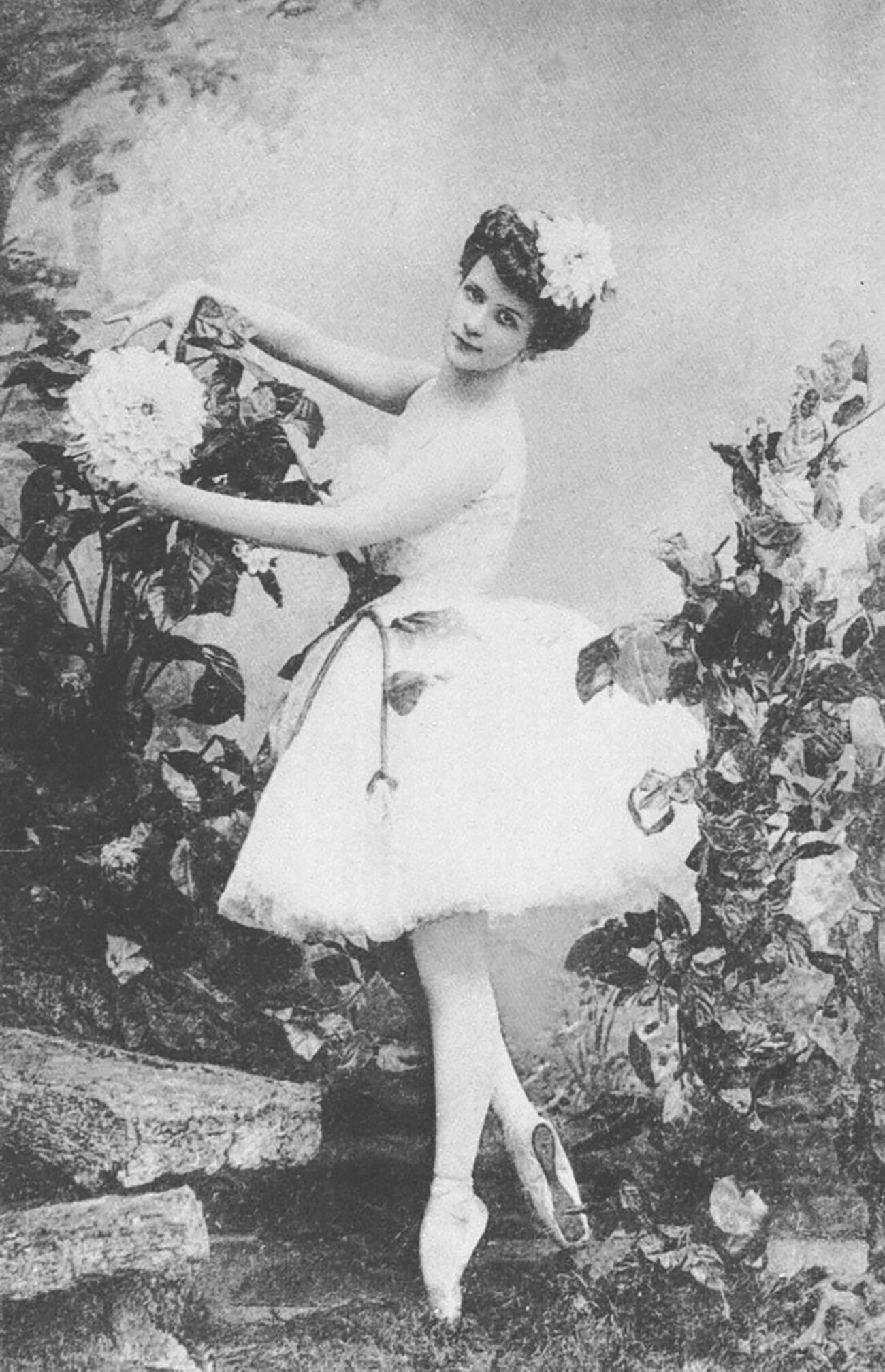 A bailarina Liubov Egôrova.