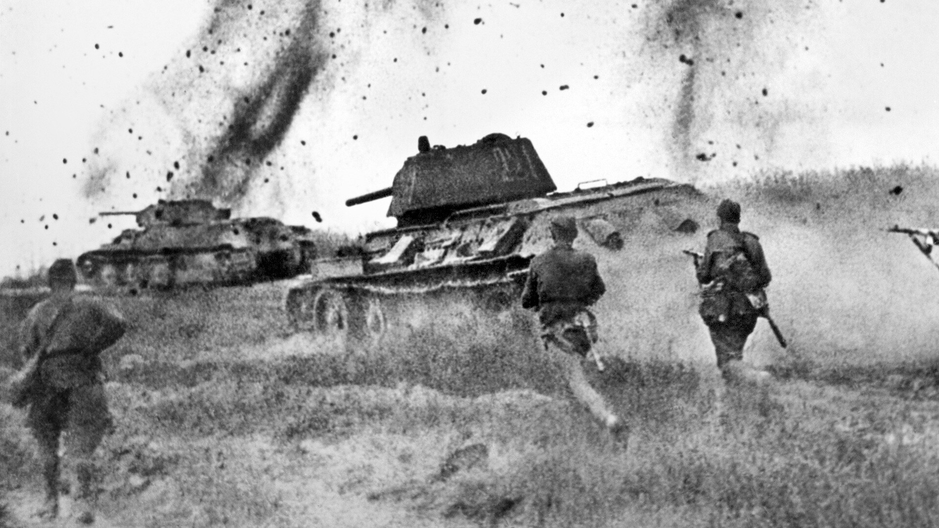 Attack of the units of the 5th Tank Army near Prokhorovka.