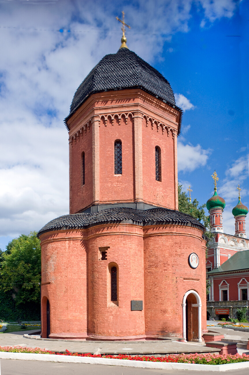 Upper Petrovsky Monastery. Cathedral of Metropolitan Peter, northwest view. Photo: August 2, 2015