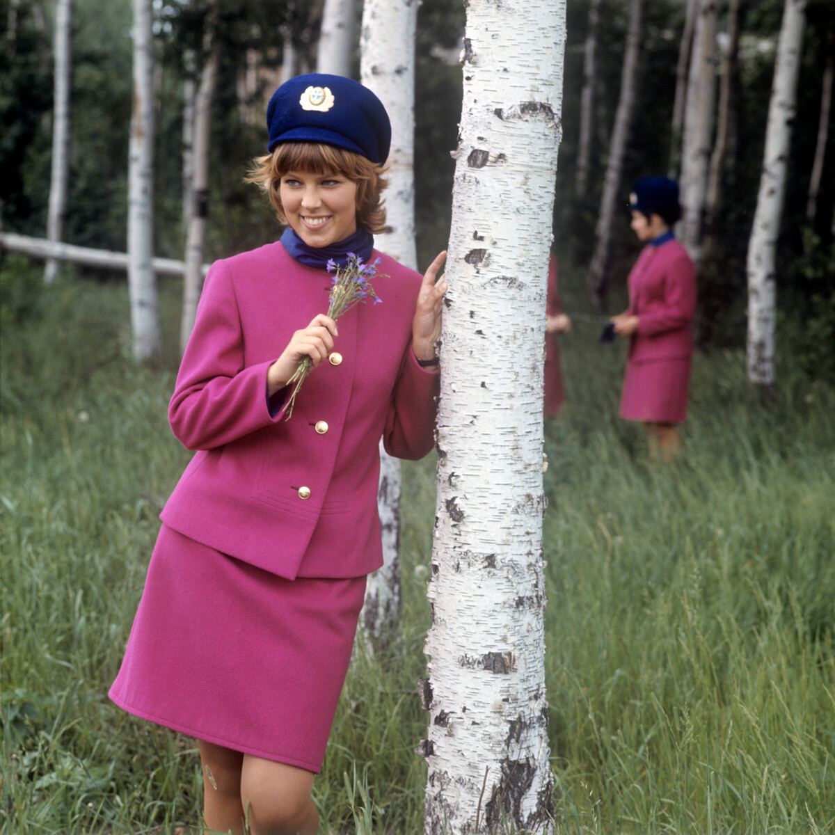 L’assistente di volo Nadezhda Tkach. Aeroporto internazionale di Sheremetjevo, Mosca, 1971
