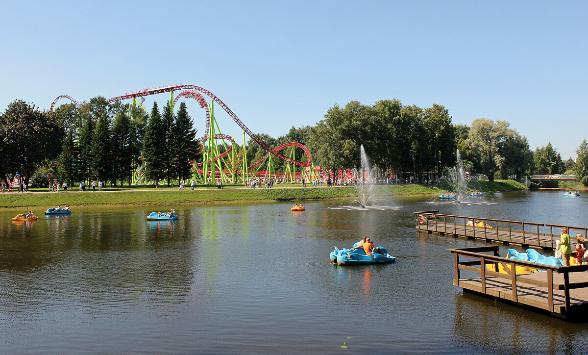 Amusement park on the Krestovsky Island