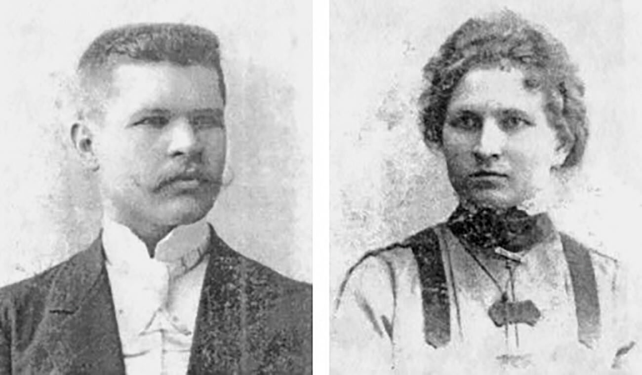 Semjon Akimovich Potrjagin (circa 1875-1927) e Tatjana Andreevna Potrjagina (1879 o 1880-1971), il padre e la madre del grande matematico. Il padre veniva da una famiglia di calzolai; la madre faceva la sarta