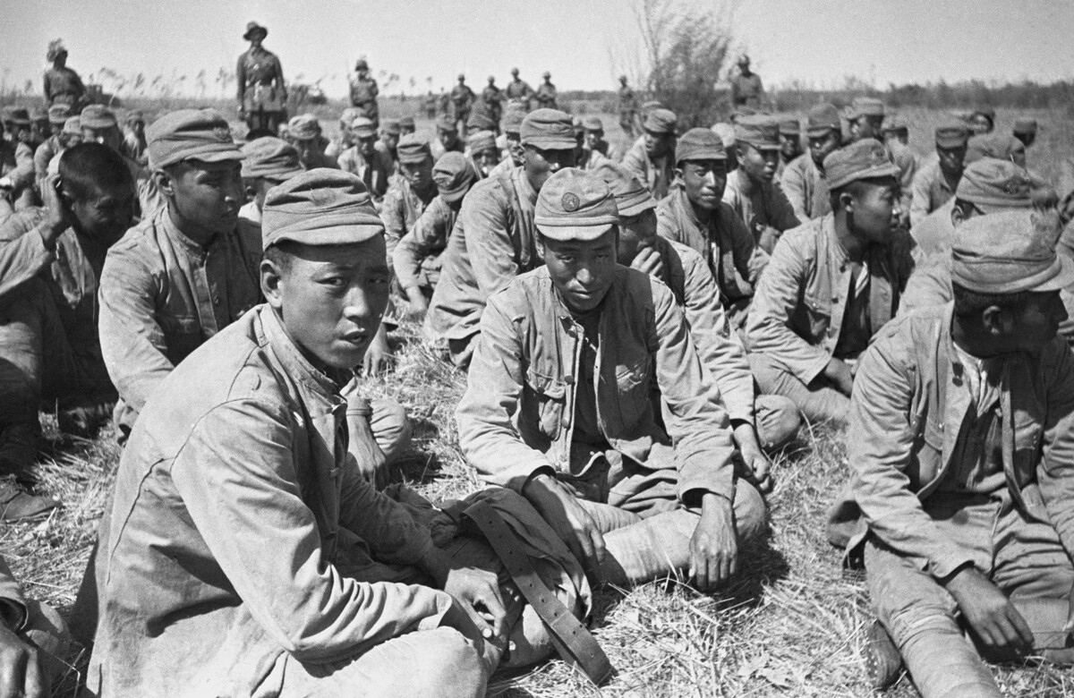 Japanische Soldaten, die in der Nähe des Flusses Chalchin-Gol gefangen genommen wurden.
