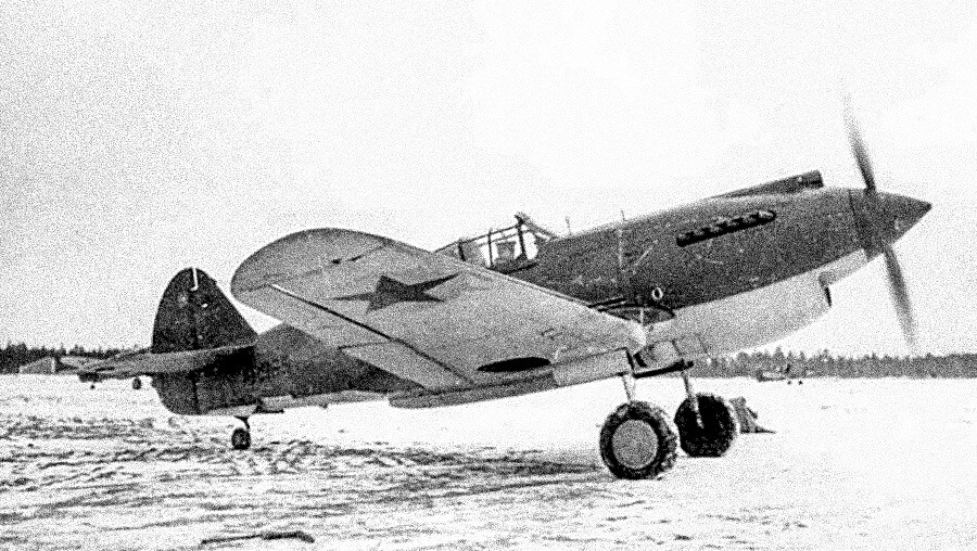 Sovjetski P-40B Warhawk, 1942. 