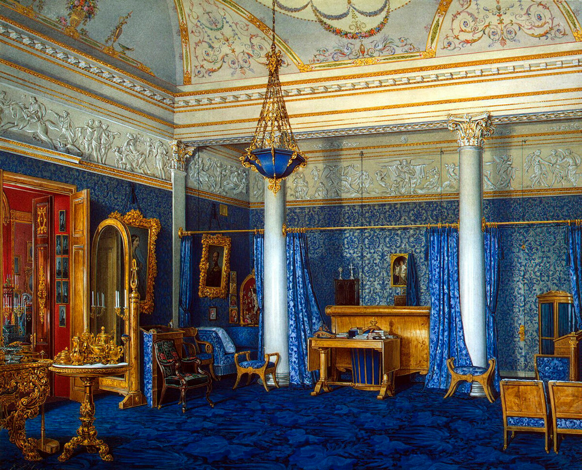 “La camera da letto dell’imperatrice Aleksandra Fjodorovna nel Palazzo d’Inverno”, dipinto del pittore Eduard Hau (1807-1888)
