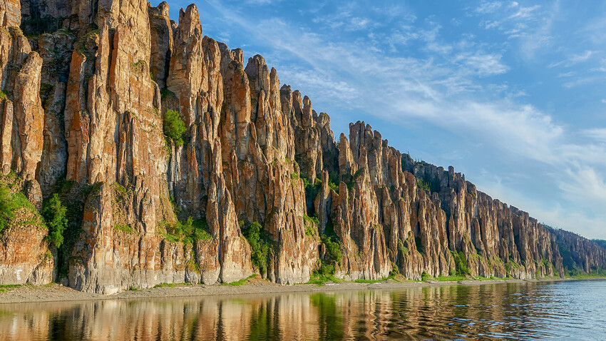 10 of Russia's MOST AMAZING rock formations (PHOTOS) - Vimarsana News