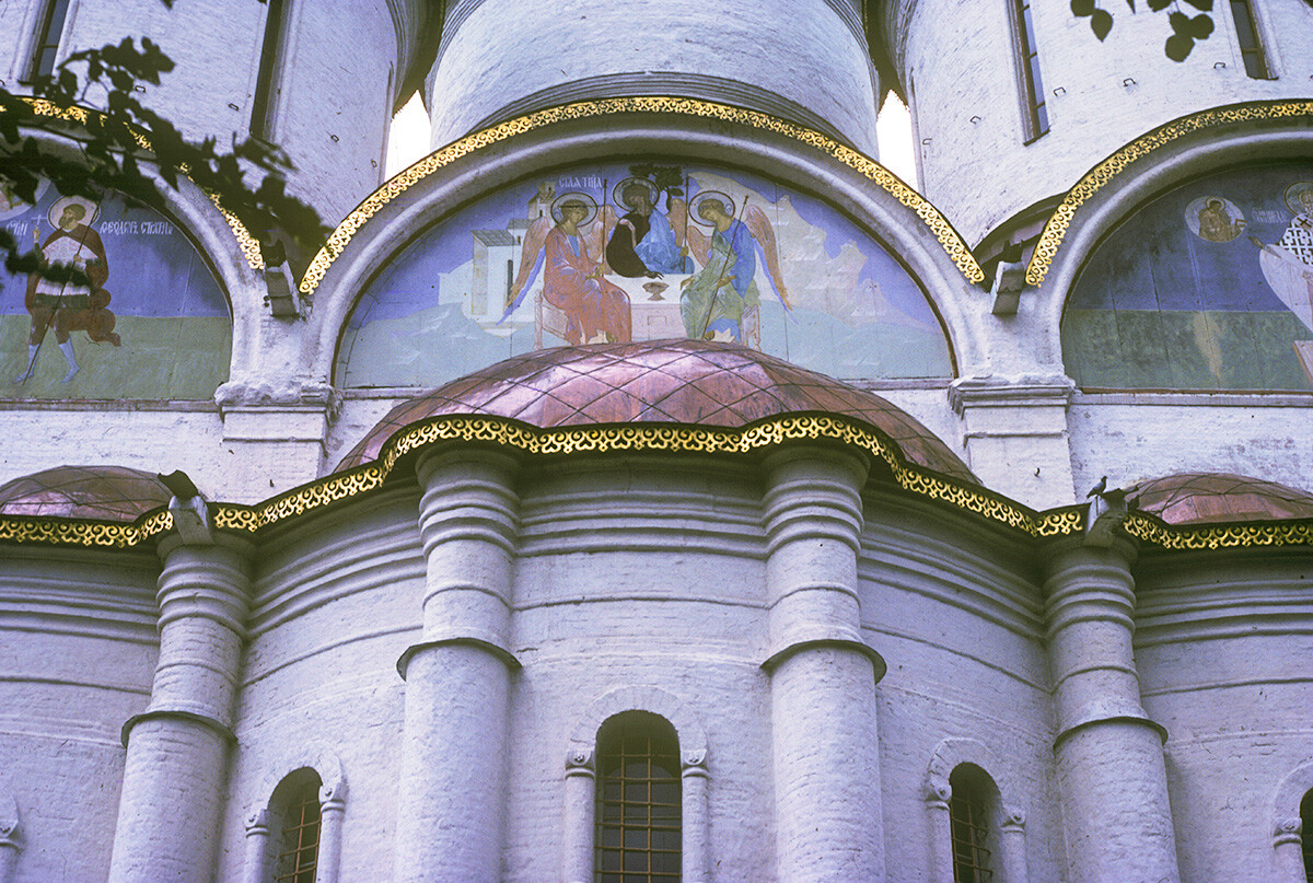 Trinity-St. Sergius Monastery. Dormition Cathedral, east facade, apse with central fresco of Old Testament Trinity. August 7, 1987