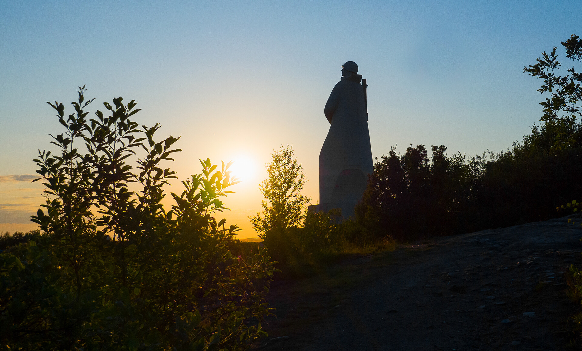 The end of the Polar Day in Murmansk.