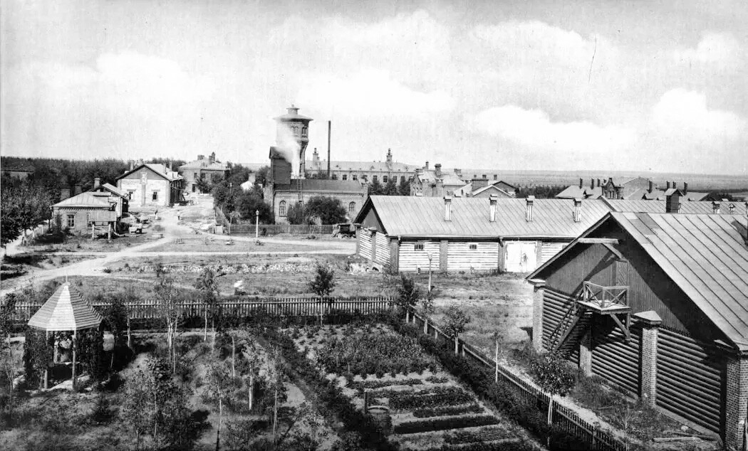 Lyublinskie irrigation fields, Moscow. The administration buildings