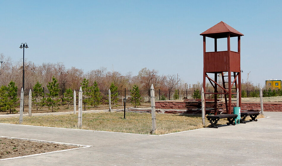 Il complesso memoriale “Alzhir”, non lontano da Astana, attuale capitale del Kazakistan