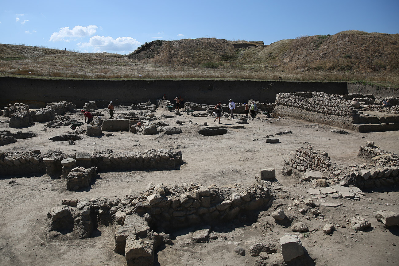 Excavaciones a gran escala en Fanagoria


