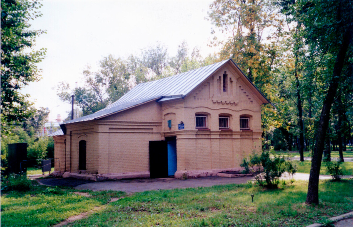 The public lavatory on the Devichye field in Moscow, one of the oldest in the capital.