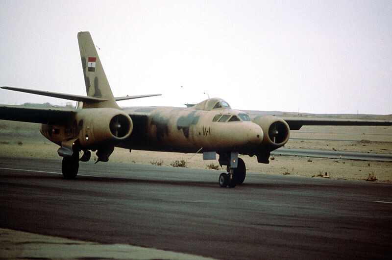 Il-18 fotografiado en los años 80.