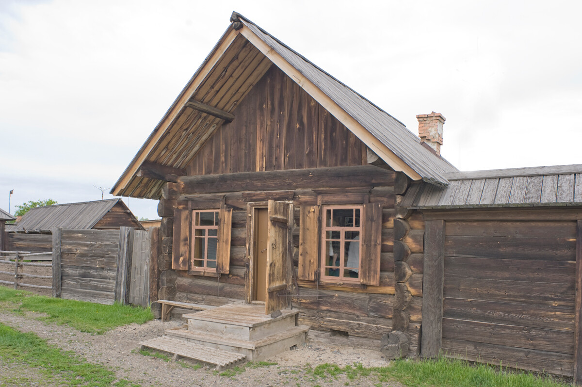 Shushenskoe Preserve. Tavern (kabak). May 26, 2015