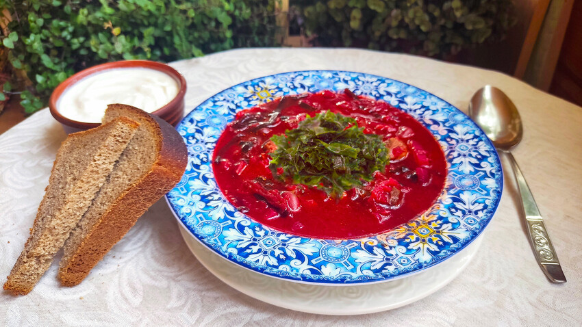 Discover the flavors of Far Eastern seaweed borsch.