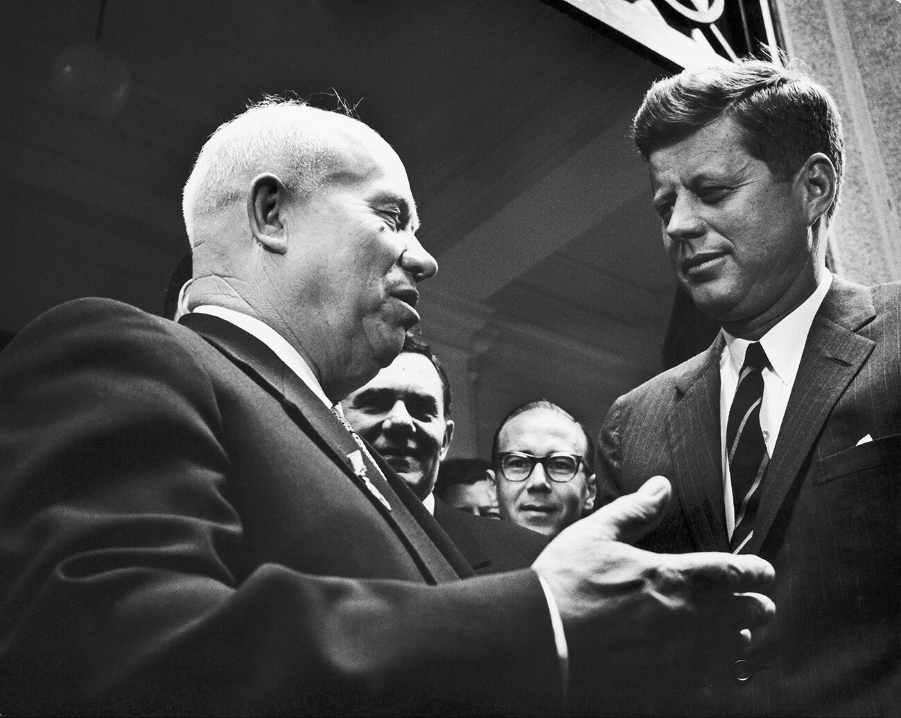 John F. Kennedy und Nikita Chruschtschow auf dem Wiener Gipfel, 4. Juni 1962.