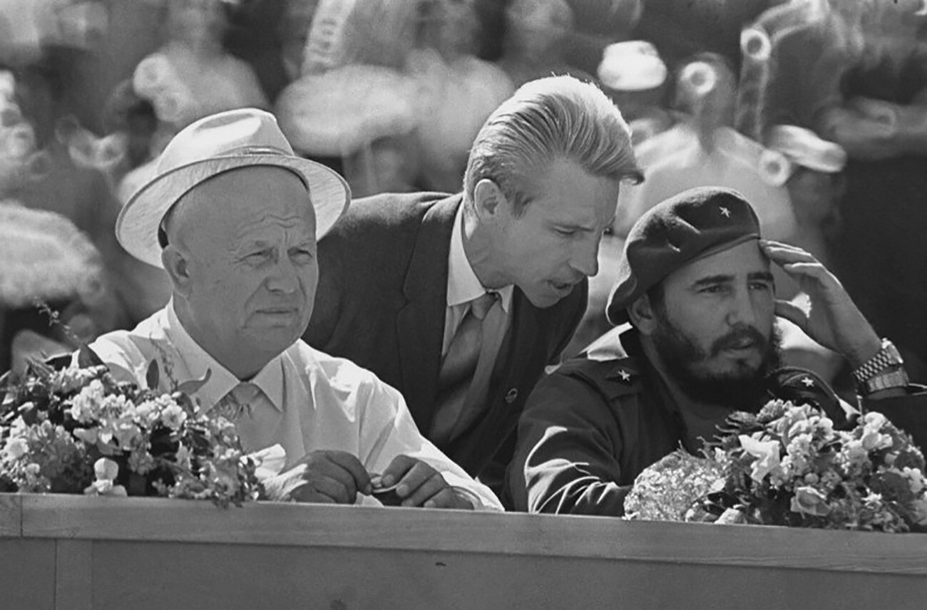 Посета Фидела Кастра СССР-у. Митинг пријатељства између совјетског и кубанског народа на стадиону „Лужњики“. 