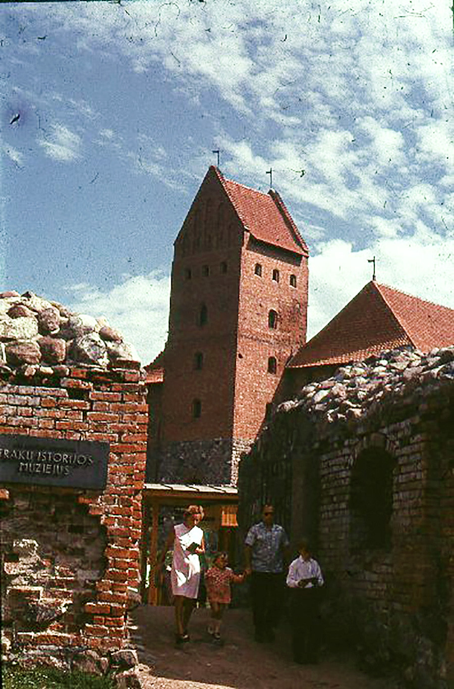 Kastil Pulau Trakai, tahun 1960-an.