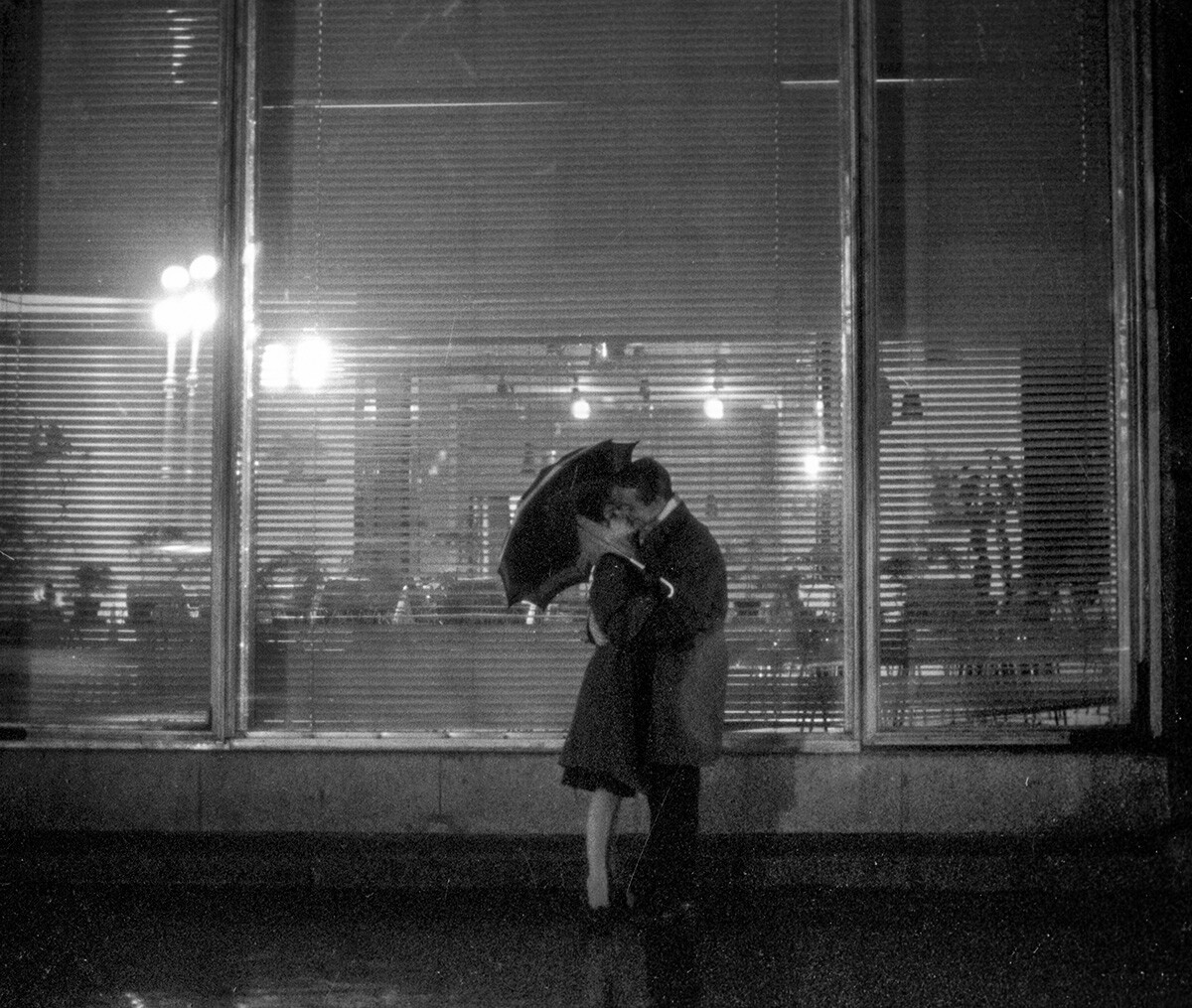  Une baiser sous la pluie, 1966