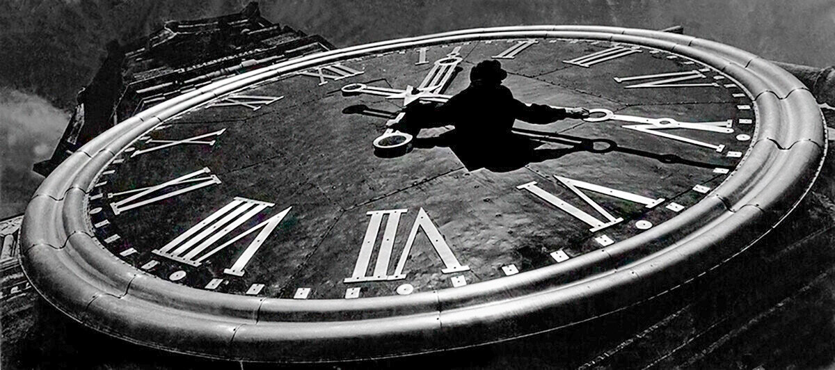 La principale horloge de l’État, 1964