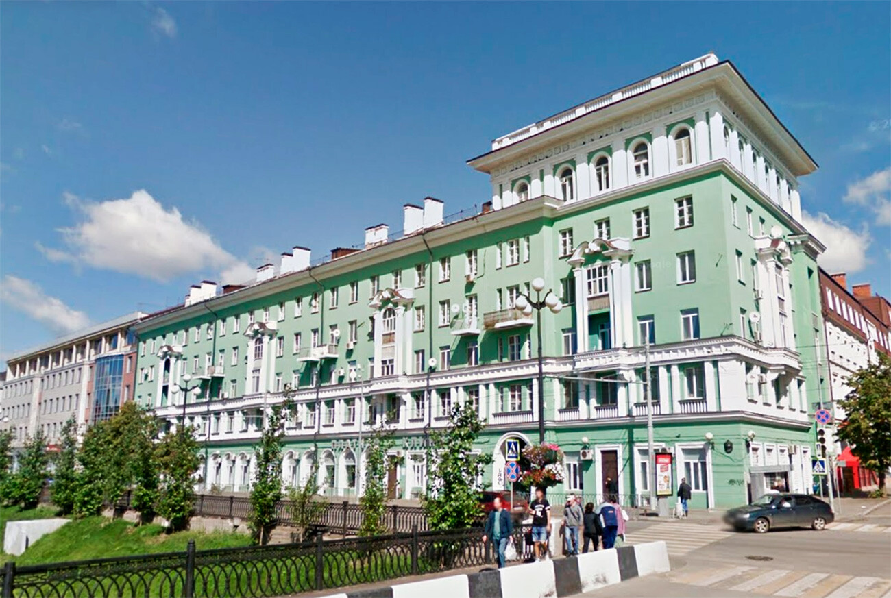 Immeuble de style stalinien construit en 1953 à Kazan