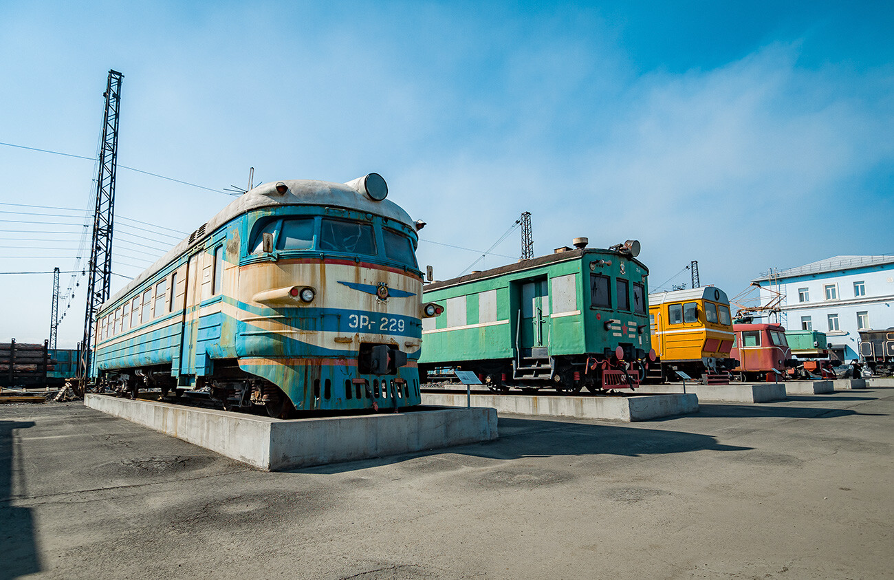 Soviet trains at the Norilsk railway station.