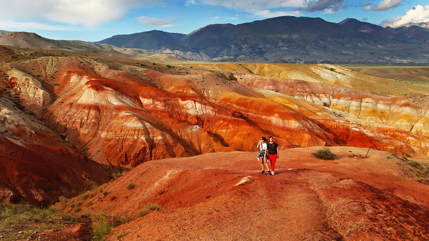 Altai Mars: Mountains that change color during the day (PHOTOS) - Vimarsana News