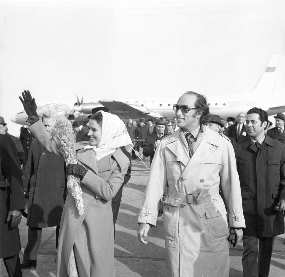 Canadian Prime Minister Pierre Trudeau and his wife Margaret at the airport in Norilsk, 1971.