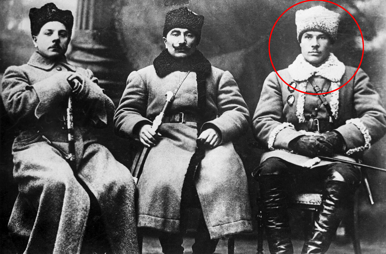 Participants à la guerre civile russe : Semion Timochenko, Semion Boudionny et Kliment Vorochilov (de droite à gauche)