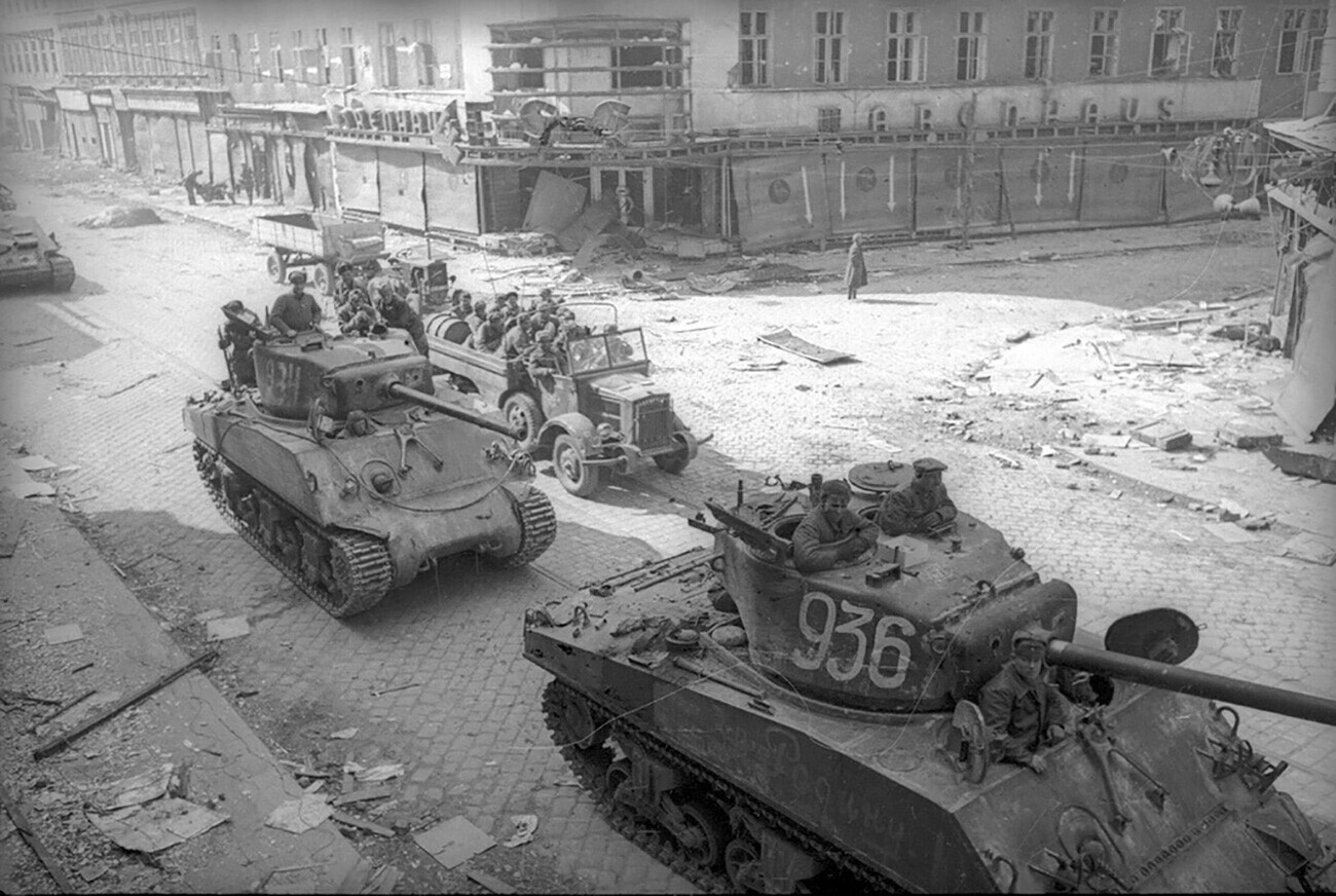 Soviet 'Sherman' tanks.