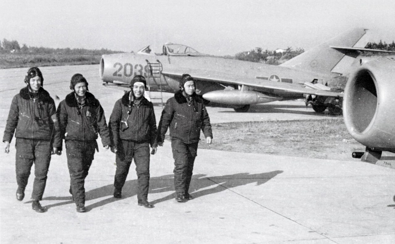 Pilotes nord-vietnamiens de MiG-17