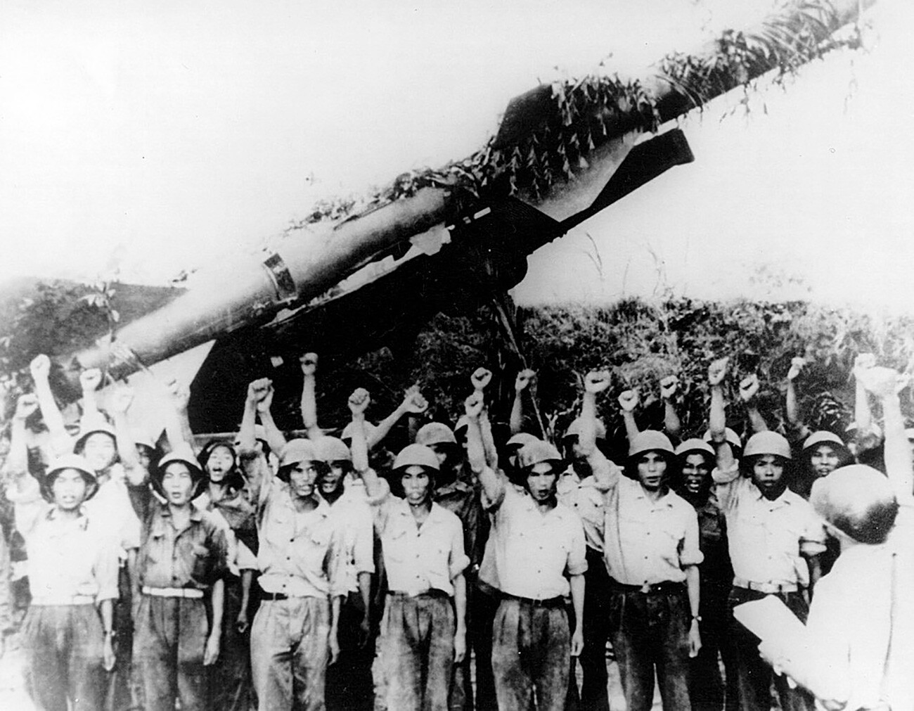 North Vietnamese SAM crew in front of S-75 Dvina system.