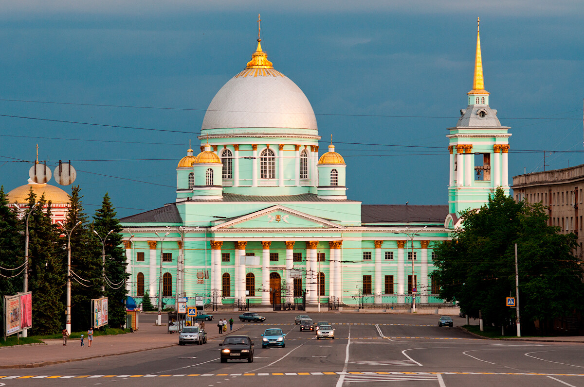 Знаменският събор в Курск