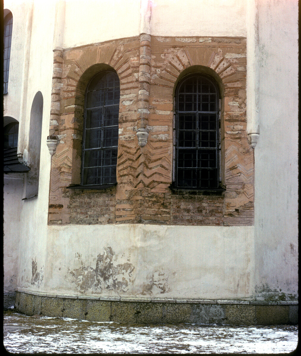 Cathedral of St. Sophia, east facade. Apse with detail of original plinthos brickwork beneath stucco. March 27, 1991