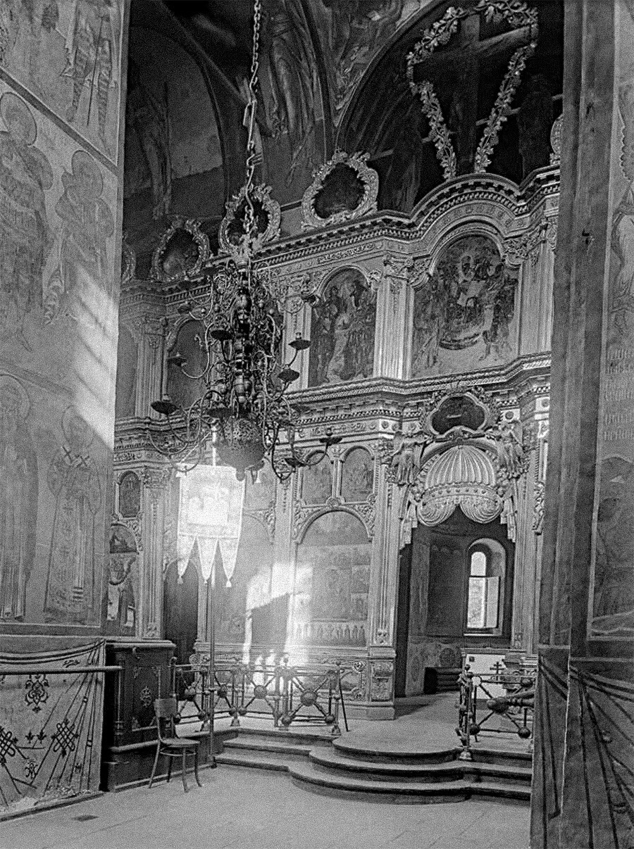 Intérieurs de la cathédrale de la Trinité
