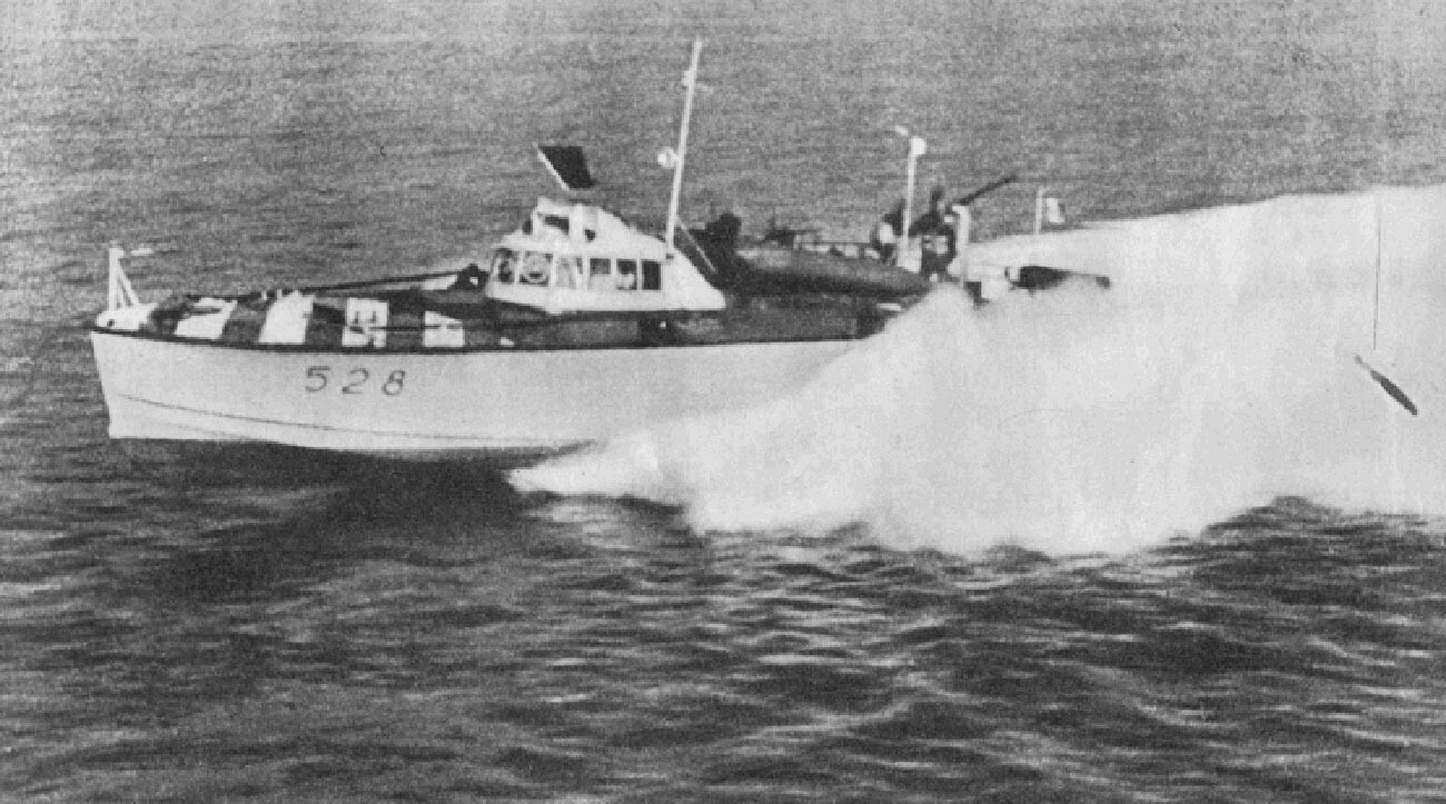 Motorni torpedni čoln MAS 528 na Ladoškem jezeru