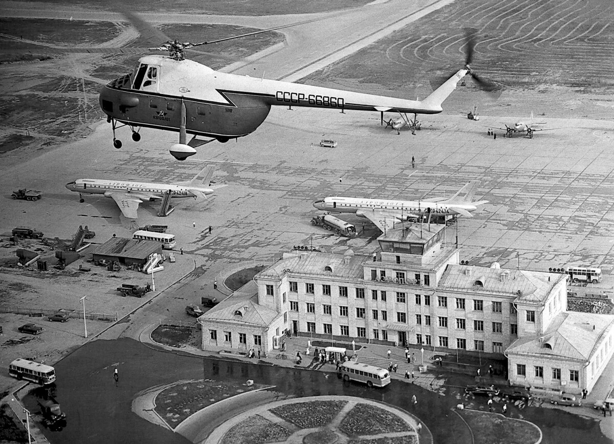 Sheremetyevo airport, 1960.