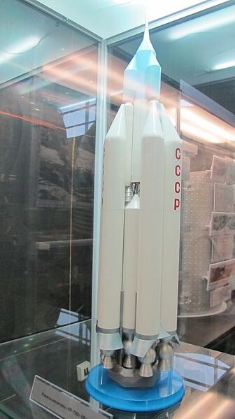 Maqueta de un UR-700 expuesto en el Museo de Kaluga