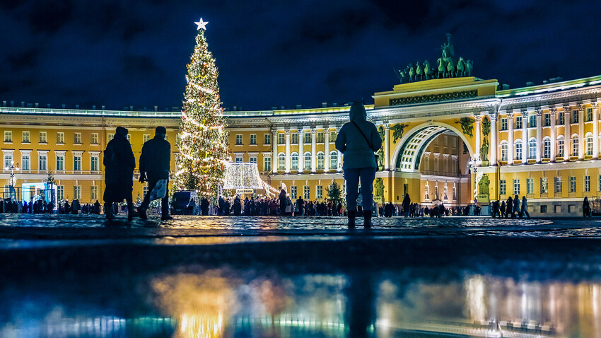 How St Petersburg Is Getting Ready For New Year 2024 PHOTOS Russia   65894b59442d203da40baca9 