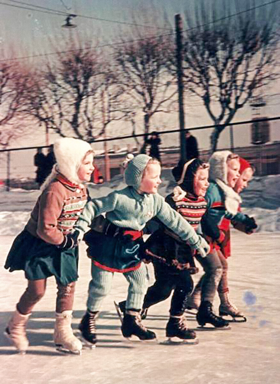 Direto do arquivo: fotos antigas coloridas do inverno russo