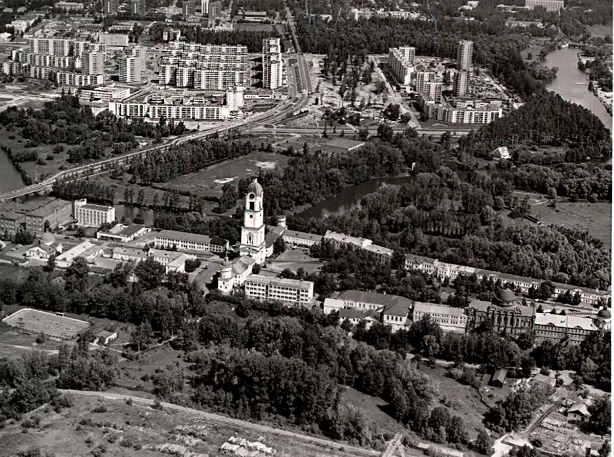 Vista de Arzamas-16, 1988